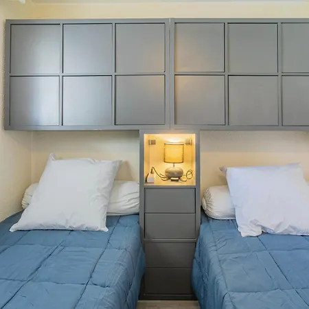 Apartment Sur Le Port 5 Min Centre Et Plages